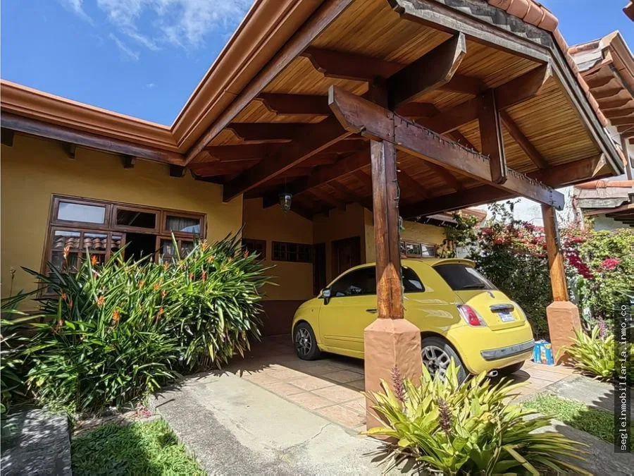 Casa de un piso en venta, Santo Domingo de Heredia, Quizarco.