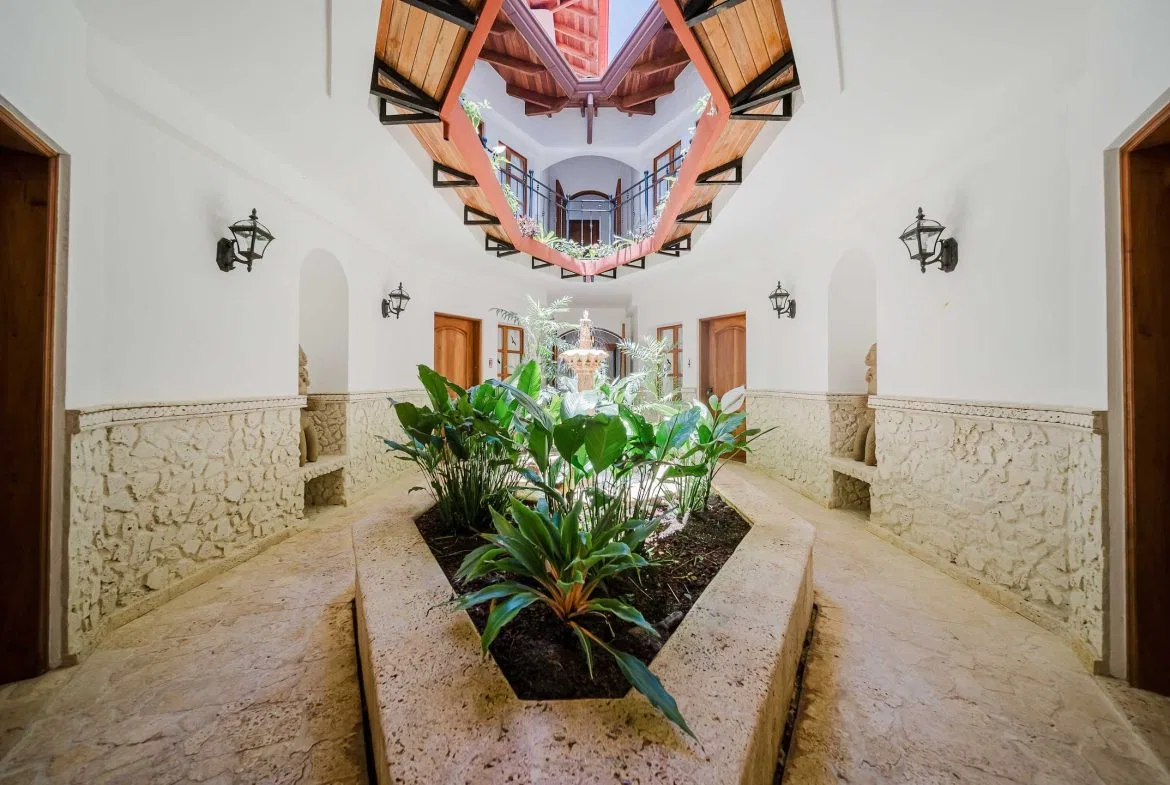 VILLA AMBIENTE BOUTIQUE HOTEL WITH NINE BEDROOMS IN THE MIDDLE OF THE NATURE IN DOMINICALITO – 11.9 ACRES, photo 12