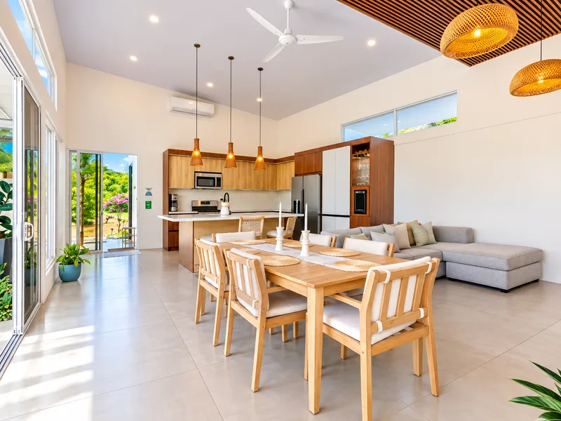 4 Bed Single Family Homes For Sale in Uvita, photo 11