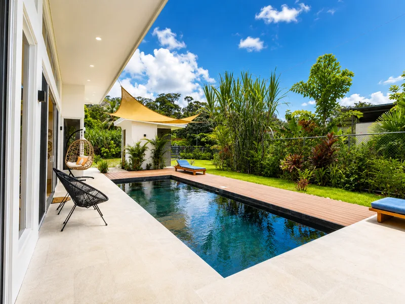 4 Bed Single Family Homes For Sale in Uvita, photo 3