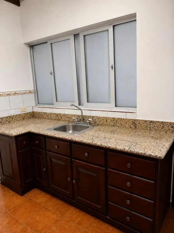 Venta de propiedad en San Pedro. 2 casas y 2 Apartamentos a tan solo 200m de la UCR, photo 12