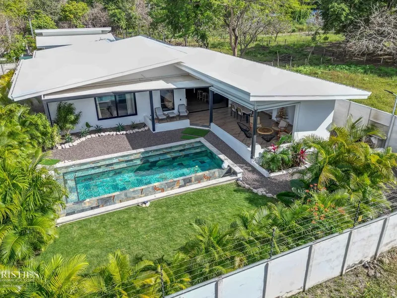8 Bed Single Family Homes For Sale in Playa Flamingo, photo 14