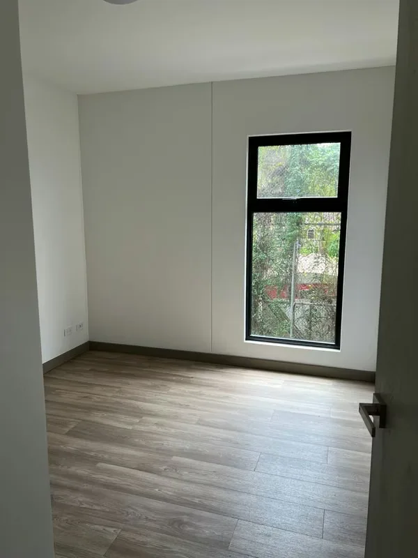 Este apartamento en Brasil de Mora, Santa Ana, en alquiler y venta ofrece un estilo de vida sereno y conectado con la naturaleza, en una ubicación privilegiada por su entorno boscoso y ..., photo 8