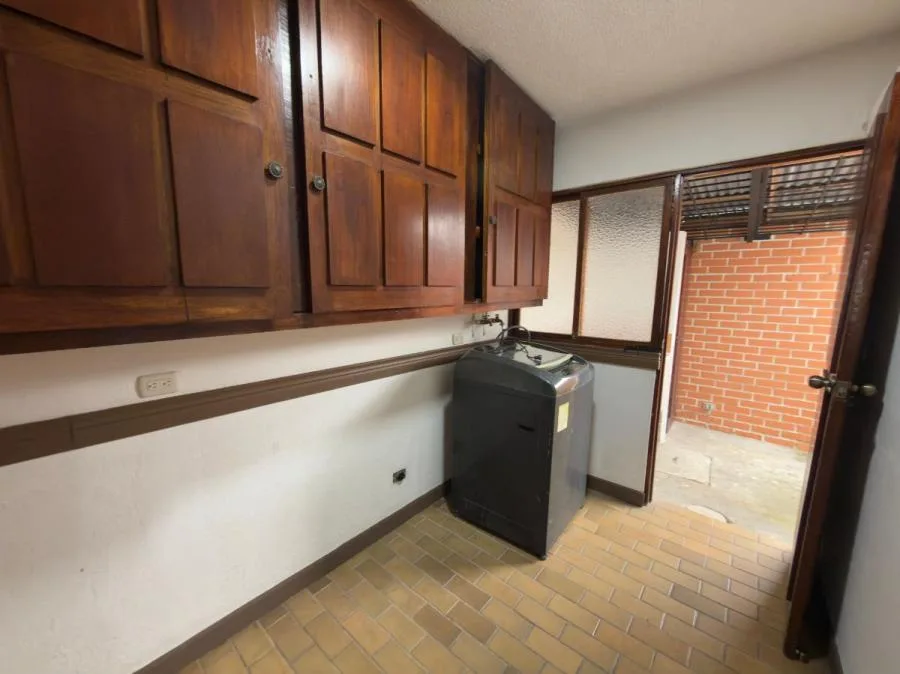 Alquiler de casa con uso mixto en San Pedro, Montes de Oca #DE013 $$3,000 USD (negociable) - Alquiler / Renta en San Pedro, photo 11