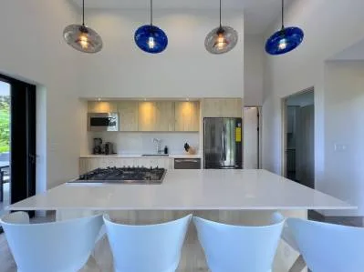 Blue Hollow House, photo 4