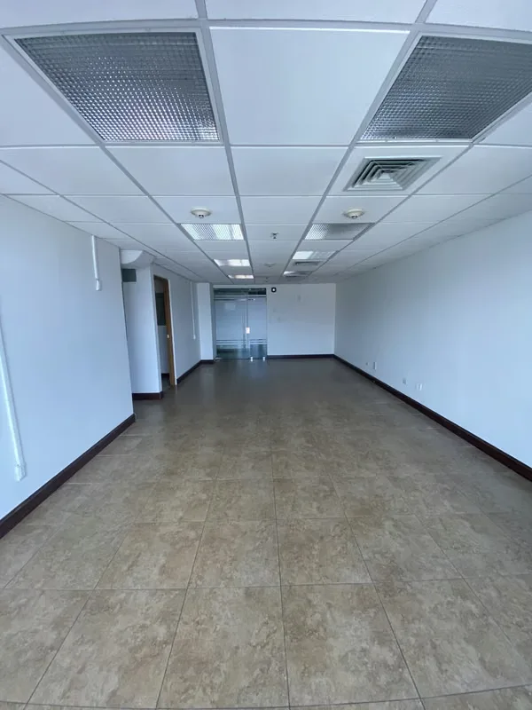 Alquiler de local ideal para oficina, consultorio médico, diversos tipos de negocios en torres paseo Colón,, photo 4