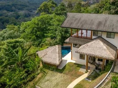 Casa de lujo con vista al mar con increíble piscina, terraza de yoga y fácil acceso., photo 4