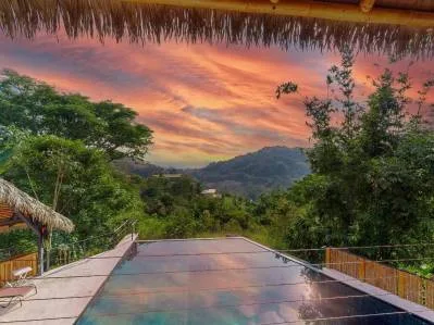Casa de lujo con vista al mar con increíble piscina, terraza de yoga y fácil acceso., photo 8