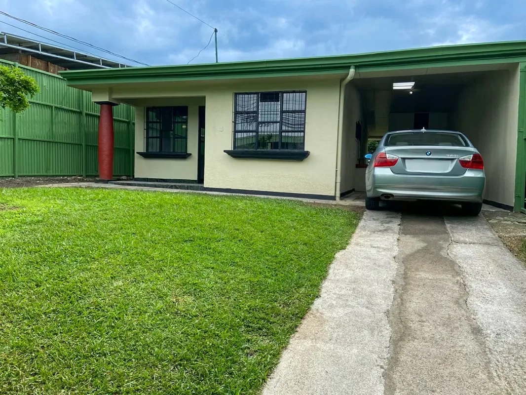 House for sale in Residencial Vistas del Valle, Mata de Plátano