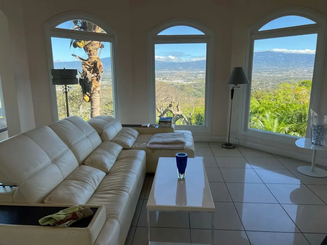 CASA EN VENTA CONDOMINIO. LA TRINIDAD DE MORA. VISTA PANORAMICA 180°. ESPACIOSA, photo 3