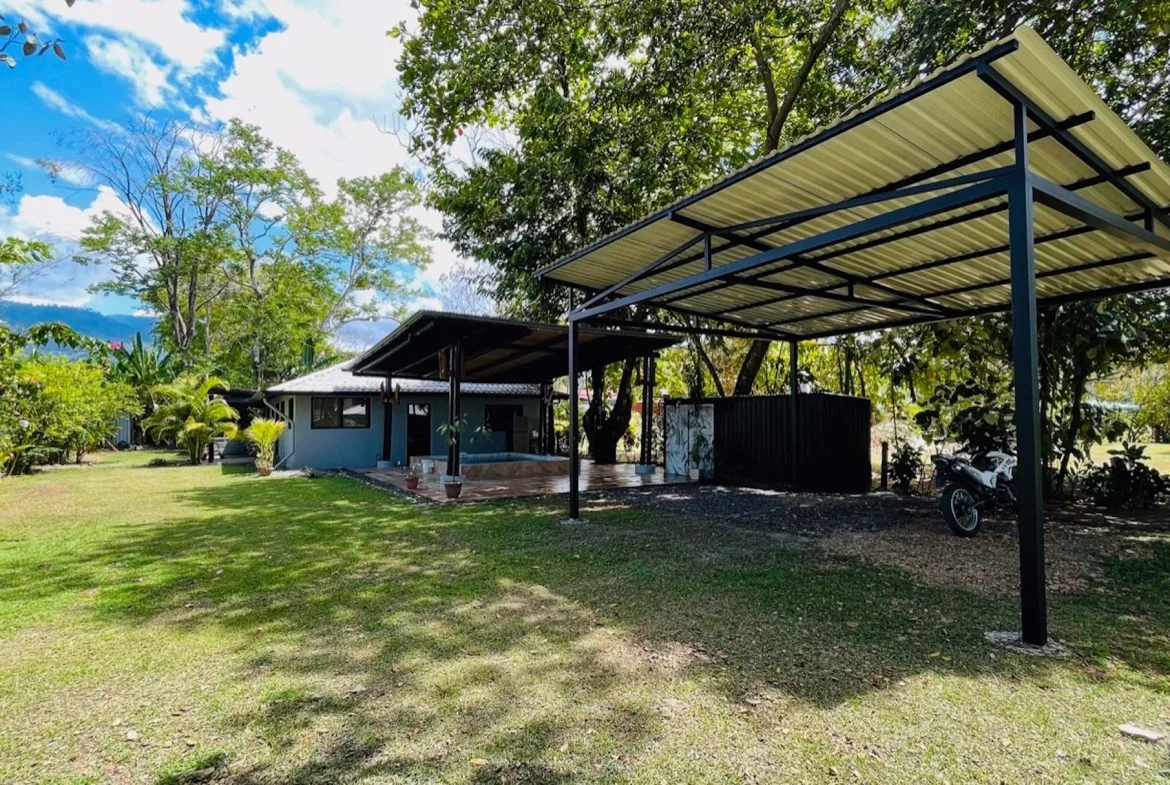 PROPERTY WITH POOL STEPS OF THE BEACH WITH ADJACENT LOT , IN BAHIA BALLENA – 0.49 ACRES, photo 4