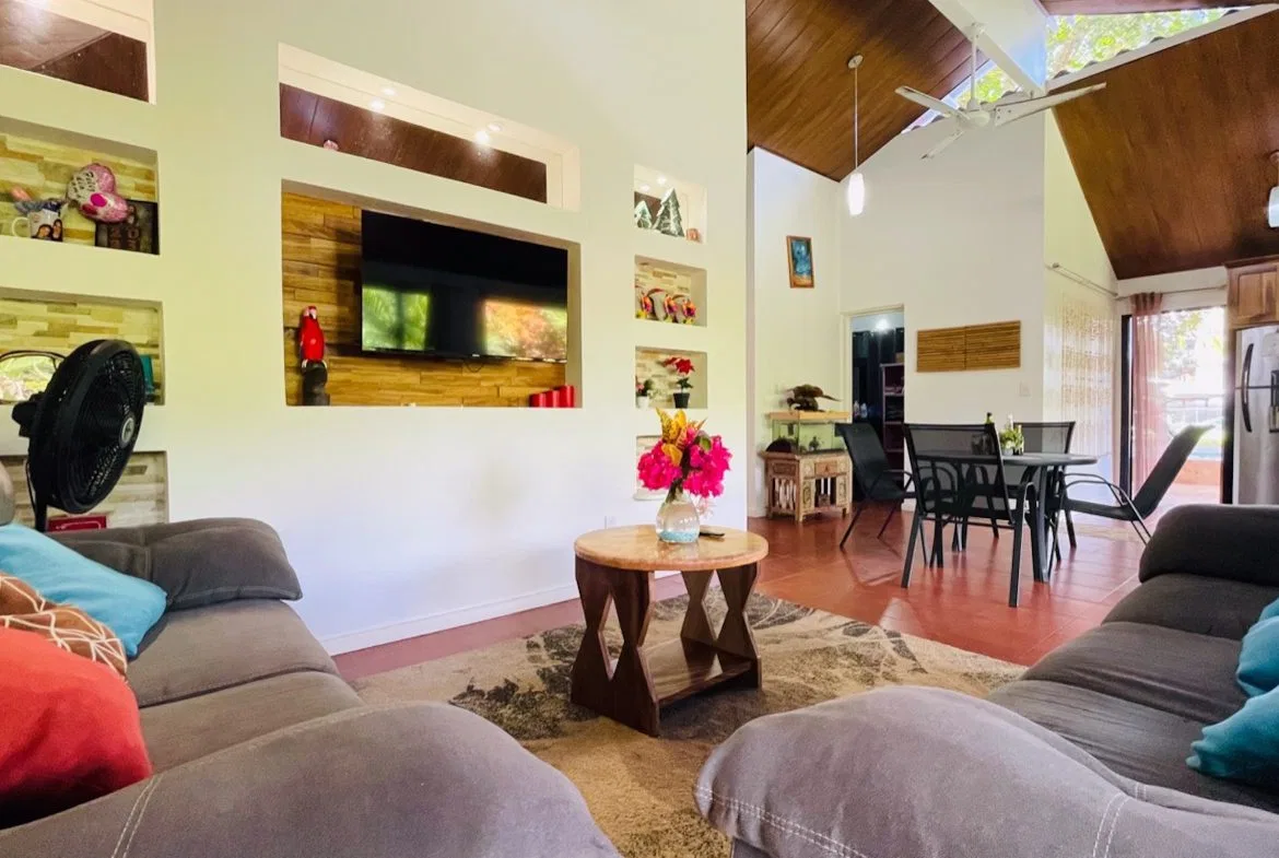 PROPERTY WITH POOL STEPS OF THE BEACH WITH ADJACENT LOT , IN BAHIA BALLENA – 0.49 ACRES, photo 10