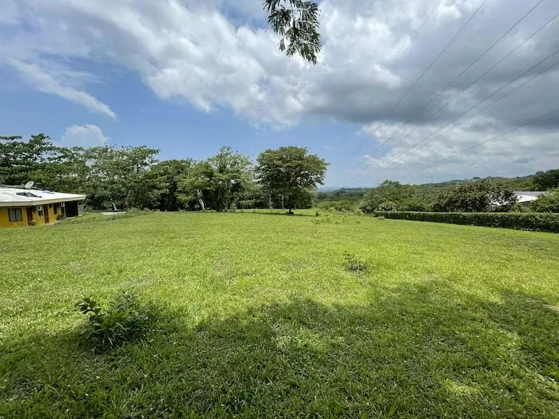 Lot for sale 7000 square meters in Campos Espamar, Gated Community, excellent neighbors., photo 4