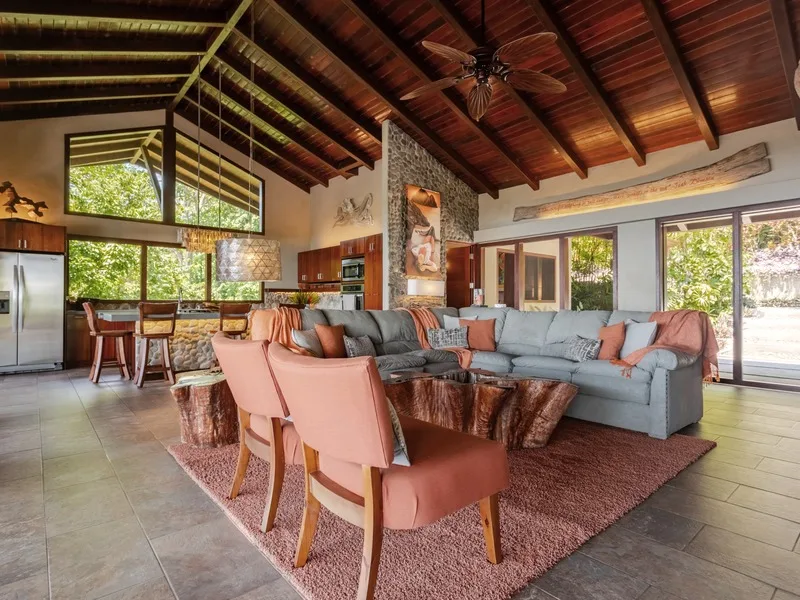 4 Bed Single Family Homes For Sale in Uvita, photo 8