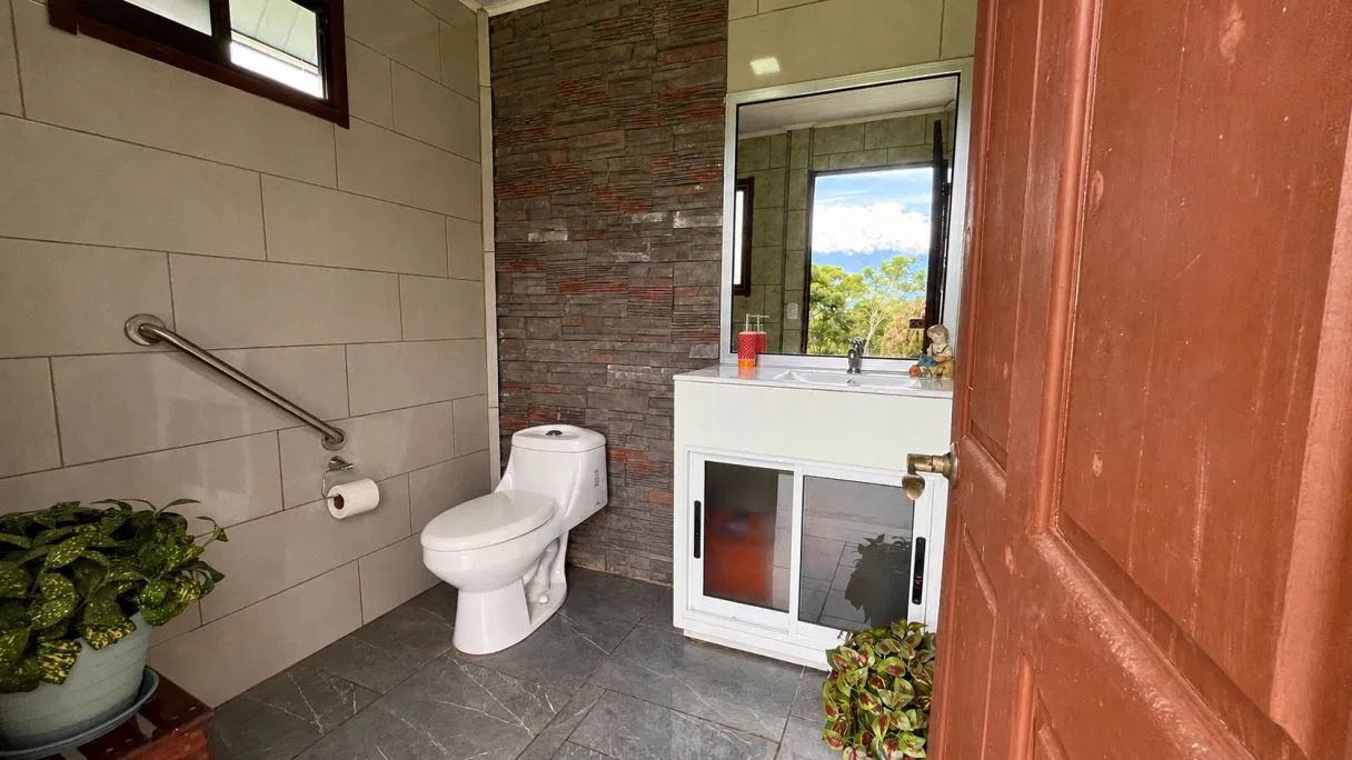 3,500sqm Country Estate in Miravalles, Perez Zeledon: Mountain House with Crestones Views, photo 15