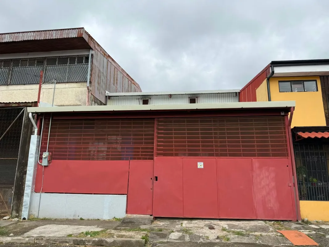 Ubicación estratégica + infraestructura completamente renovada + excelente conectividad.