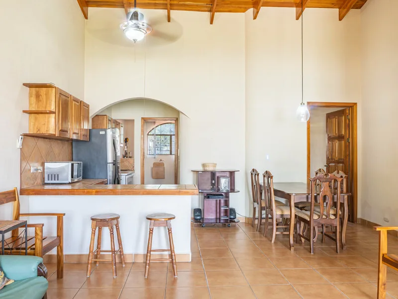 3 Bed Condo For Sale in Samara, photo 5