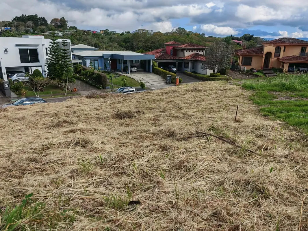 SE VENDE HERMONO LOTE EN LOMAS DE ZURQUI SAN ISIDRO DE HEREDIA, photo 6