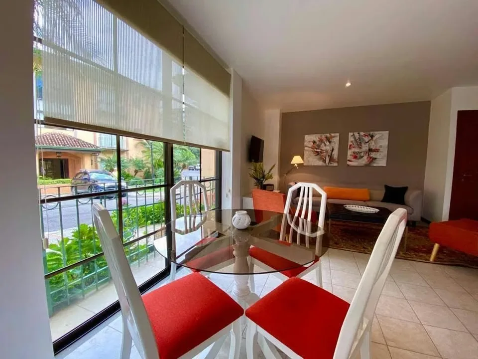 270 / Alquiler / San Rafael de Escazú / Estilo colonial / Piscina / Pet friendly, photo 2