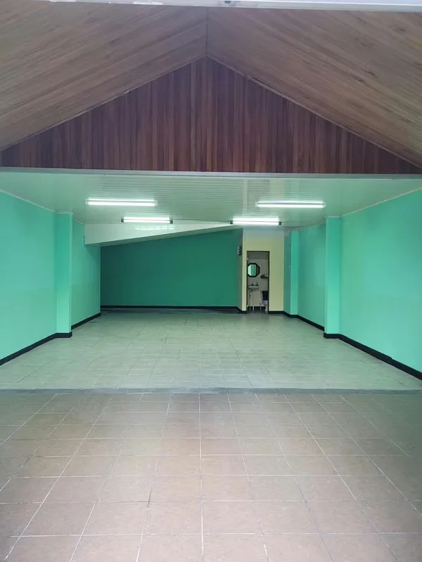 Commercial Building for Sale – Strategic Location in Zapote on National Highway, photo 3