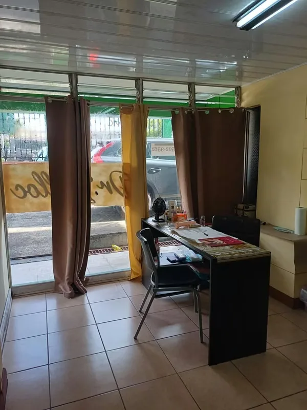 Commercial Building for Sale – Strategic Location in Zapote on National Highway, photo 7