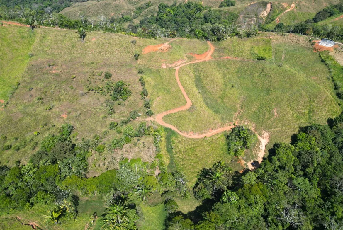 PANORAMIC MOUNTAIN VIEW FARM WITH LEGAL WATER – 9.24 ACRES, photo 20