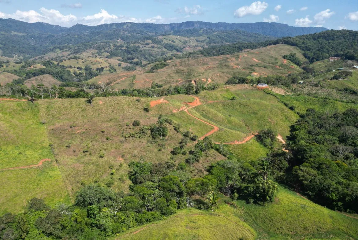 PANORAMIC MOUNTAIN VIEW FARM WITH LEGAL WATER – 9.24 ACRES, photo 7