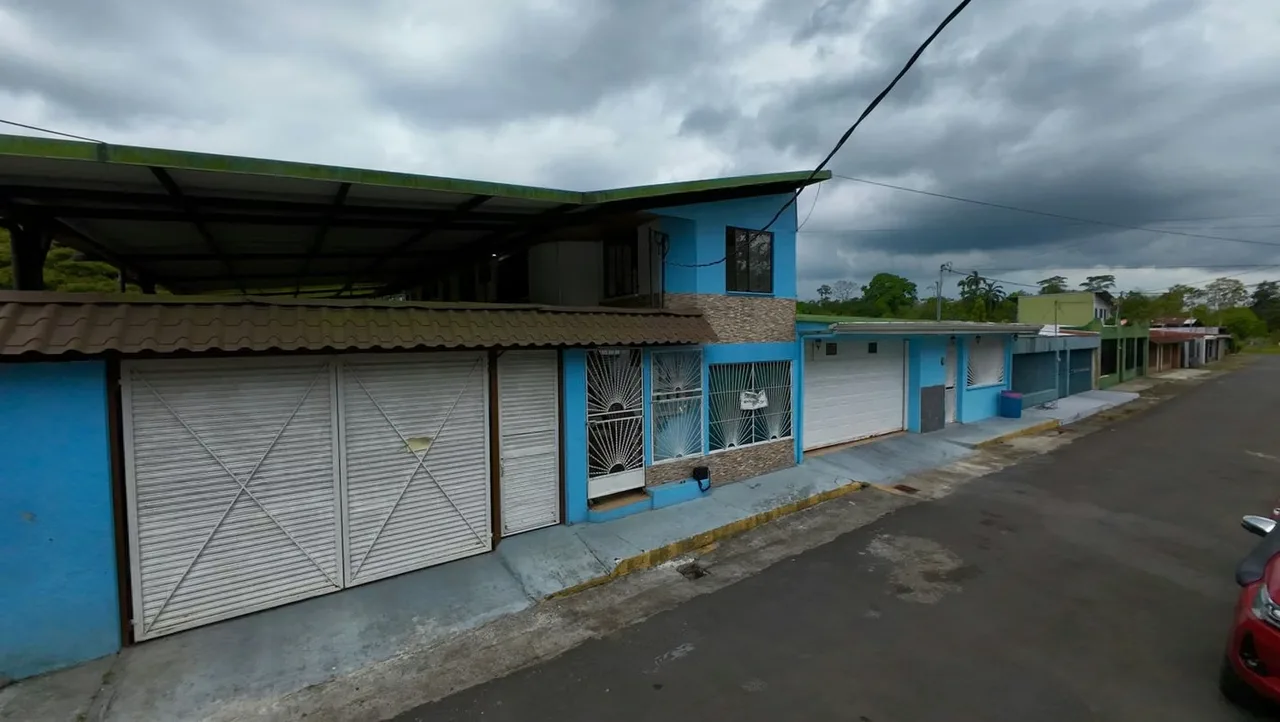 ¿Buscas una propiedad para vivir y generar ingresos, o una inversión con ...