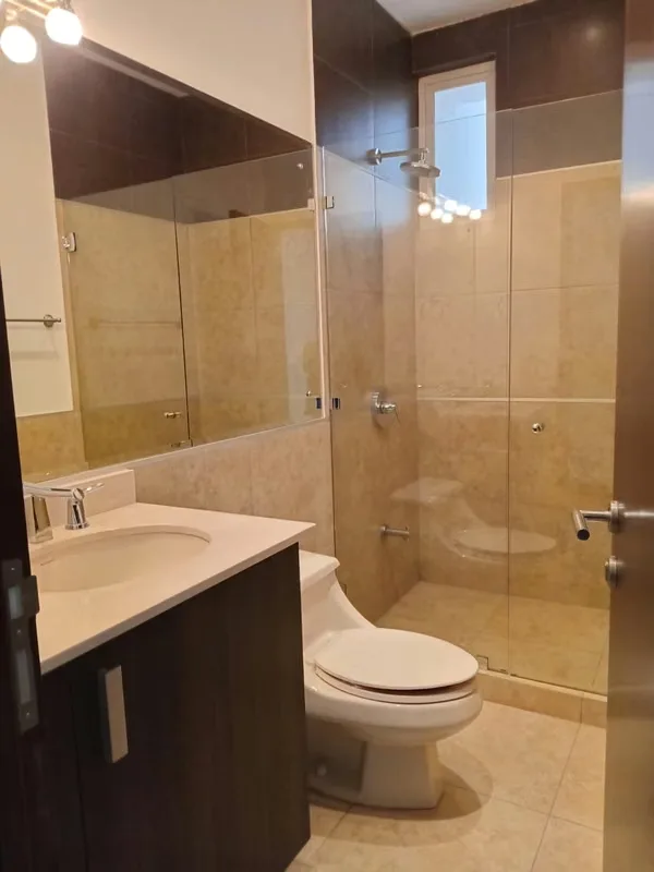 Vive en la cima del lujo y la comodidad con este impresionante penthouse de 350 m² en el piso 9, que ofrece una vista panorámica inigualable. Ideal para quienes buscan espacio, ..., photo 14