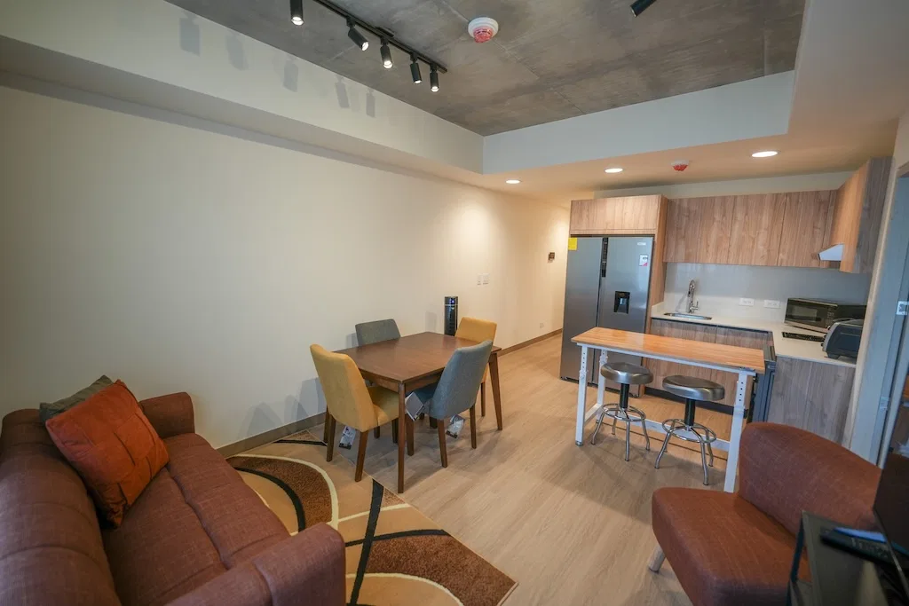 Apartamento Amueblado de 1 Habitación para Estrenar en Torre JANE, Rohrmoser