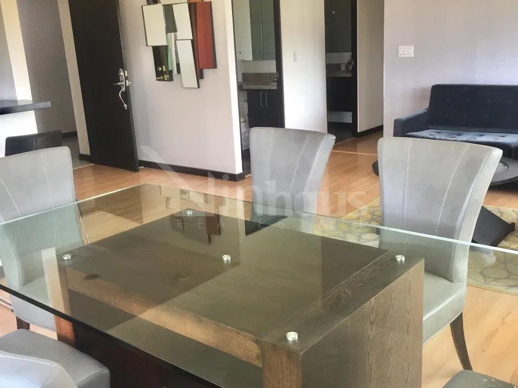 Alquiler de apartamento Penthouse en Sabana. Amoblado