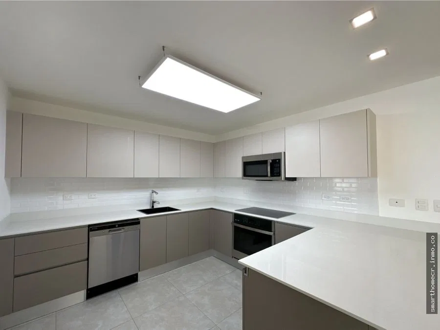 ALQUILER DE CASA EN CONDOMINIO EN GUACHIPELIN*