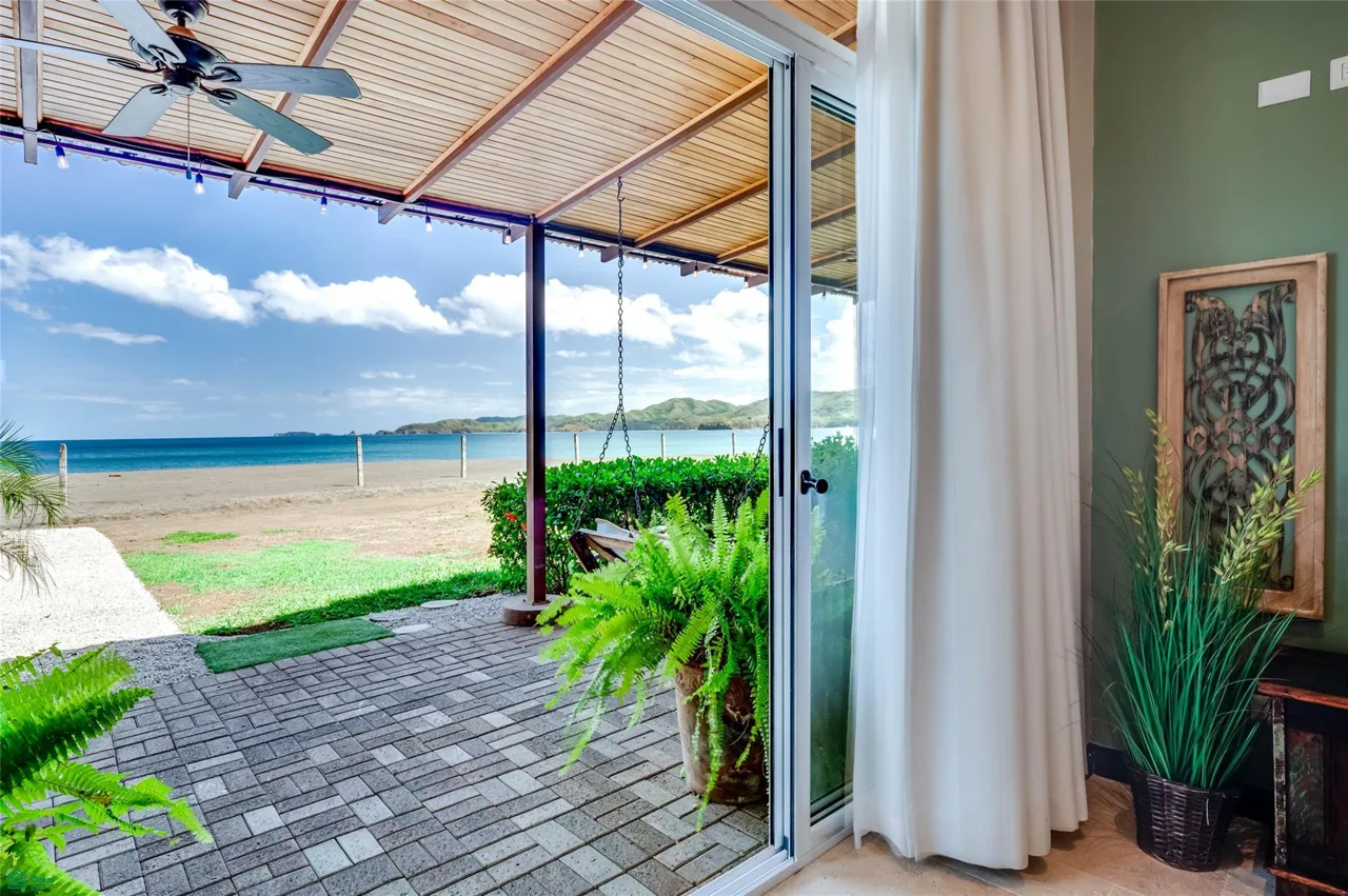 Potrero Sunset 103 Oceanfront 3 Bedroom Condo With Covered Patio Cabo Velas Guanacaste, photo 12
