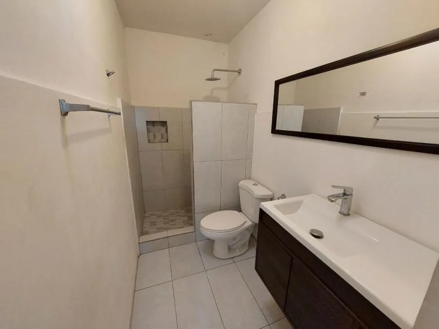 Venta de casa en Guadalupe Colonia del Río - Venta en Goicoechea, photo 10