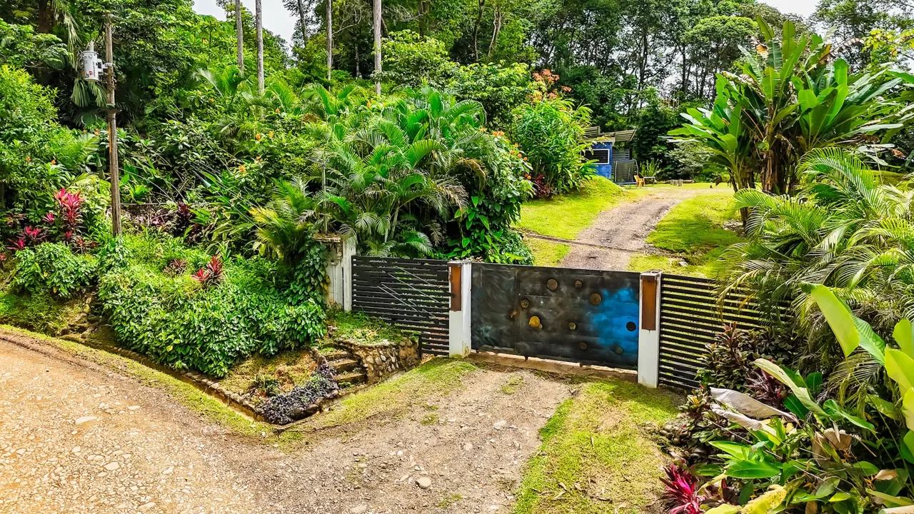 SPACIOUS MIXED-USE PLOT WITH GREAT DEVELOPMENT POTENTIAL, IN CINCO VENTANAS – 2.21 ACRES, photo 13