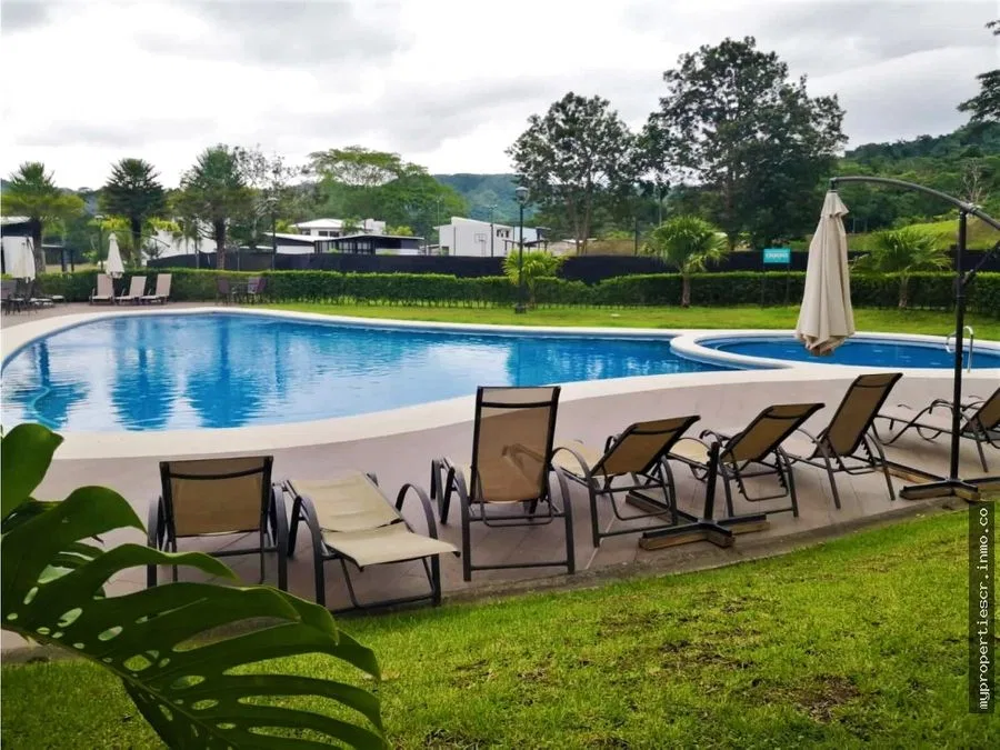 Lote en venta Condominio Arenas