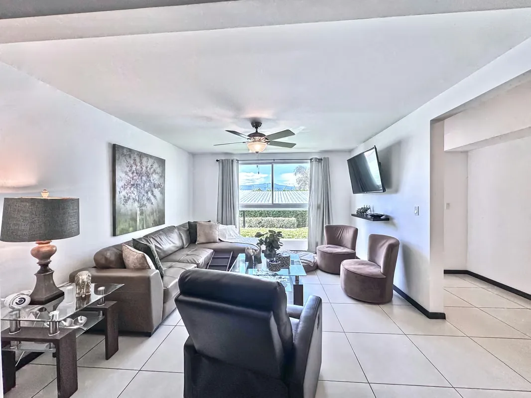 Condo Prive Palms for sale in Escazu Costa Rica. Condo Prive Palms is a beautiful and spacious apartment located on the first floor, inside the Privé Condominium, in San Antonio of ...