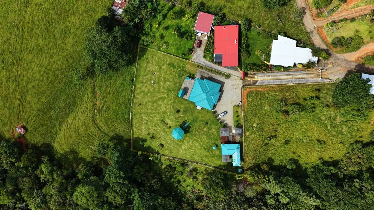 Casa de Campo en Venta en Miravalles, Pérez Zeledón | 3.500 m² con Vista a Los Crestones - Venta en Pérez Zeledón, photo 16