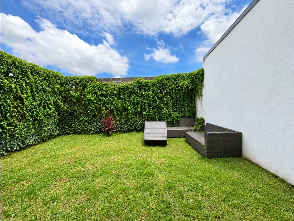 Casa en Condominio con línea blanca en Guachipelín, Escazú, photo 4
