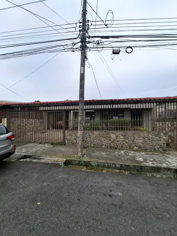 Exclusive Furnished Home for Sale in Santo Domingo, Heredia | Spacious Living & Excellent Location