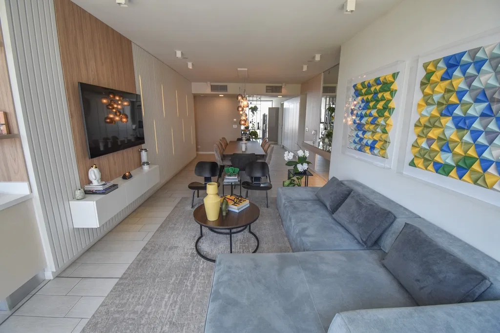 Apartamento de 4 Habitaciones en Condominio ONE