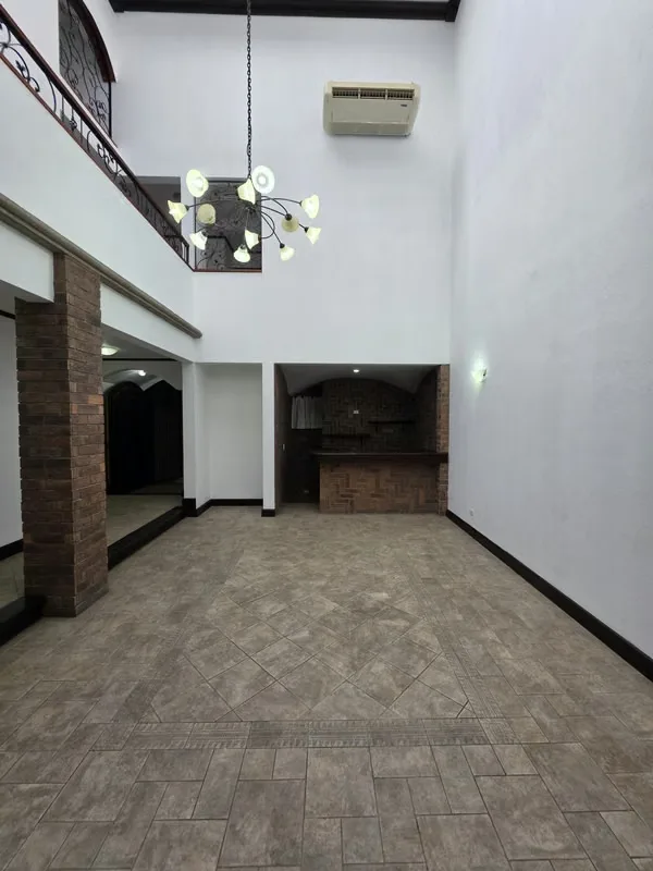 Amplia y hermosa casa de 310 m² de construcción, ..., photo 4