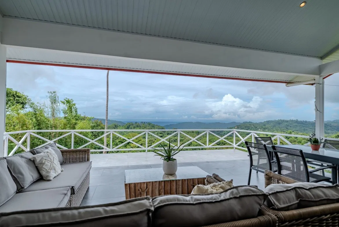 PROPERTY WITH TWO BEDROOM AND PANORAMIC MOUNTAINS VIEWS CASA BLANCA, IN PLATANILLO – 0.99 ACRES, photo 12