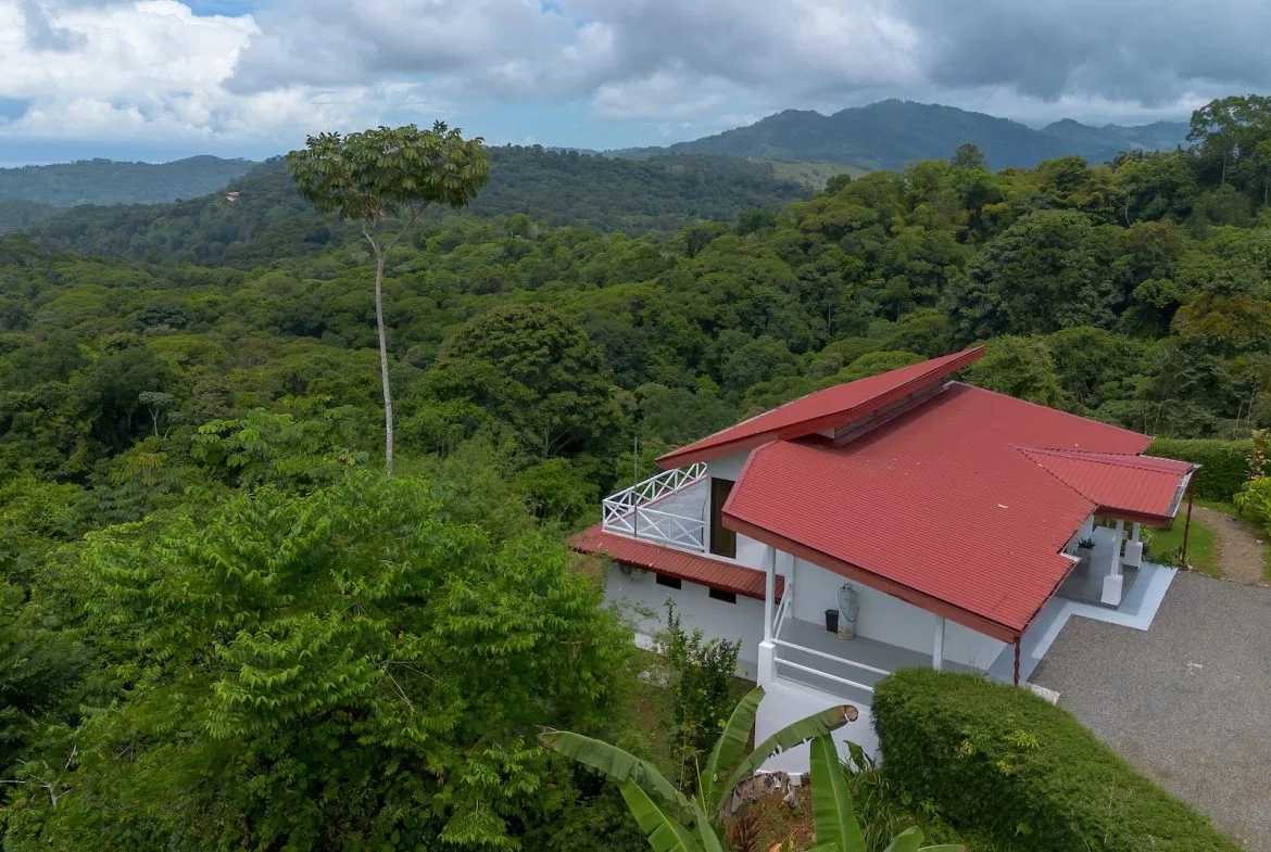 PROPERTY WITH TWO BEDROOM AND PANORAMIC MOUNTAINS VIEWS CASA BLANCA, IN PLATANILLO – 0.99 ACRES, photo 6