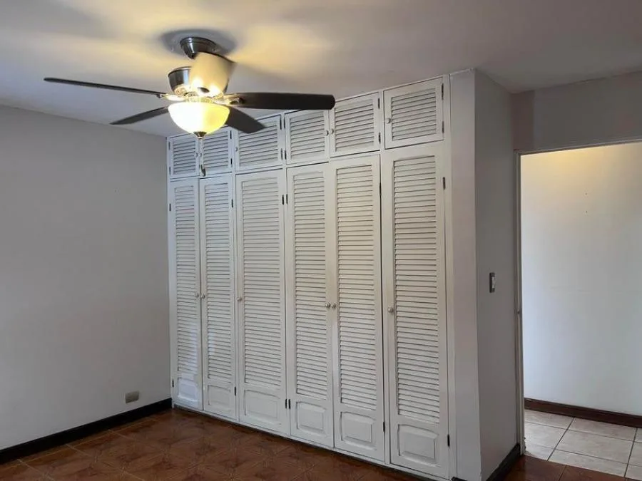 Casa en Venta en Goicoechea. San José. RAH 24-1156 - Venta en Goicoechea, photo 8