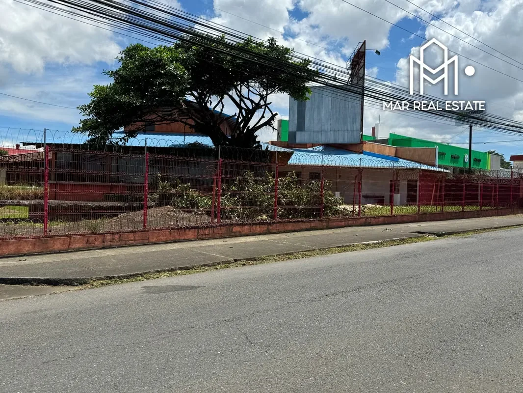 Esta propiedad comercial e industrial, estratégicamente ubicada en La Uruca, San José, frente a la paralela de la Autopista General Cañas, representa una oportunidad excepcional para ..., photo 6