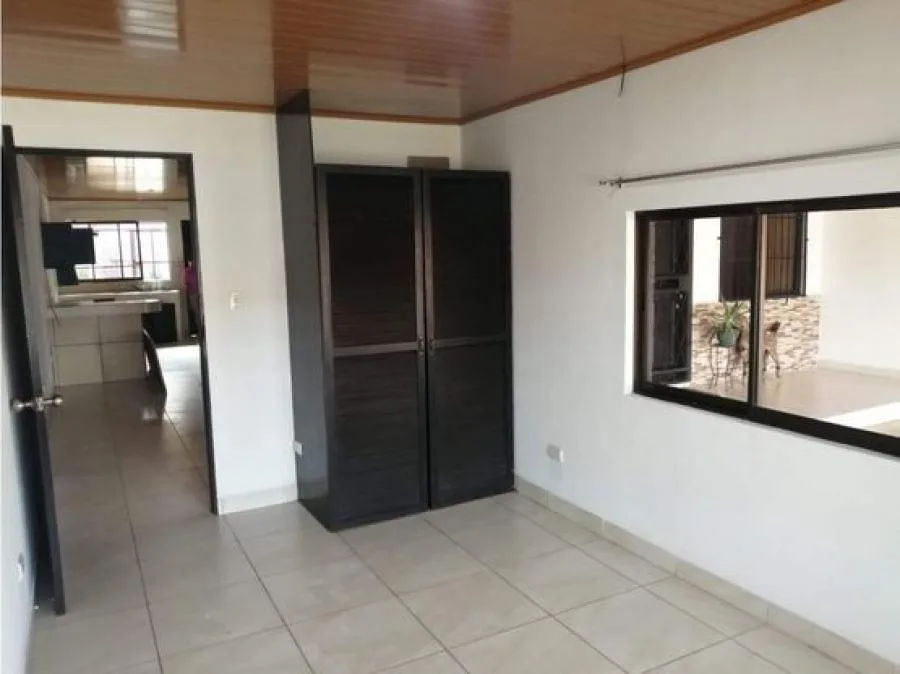 VENTA DE DOS CASAS, SAN JOSE, TIBAS, SAN JUAN - Venta en Tibás, photo 10