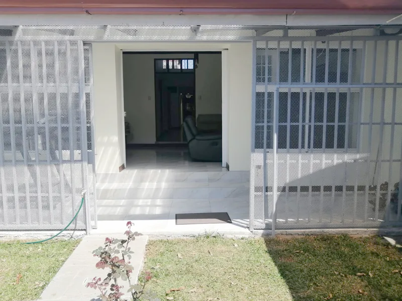 4 Bed Single Family Homes For Sale in Montes de Oca, photo 4