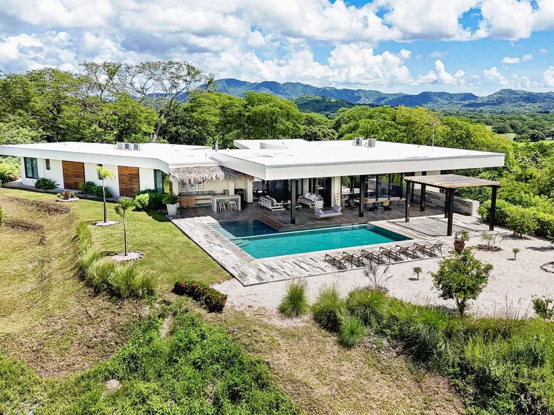 3 Bed Single Family Homes For Sale in Playa Grande, photo 12