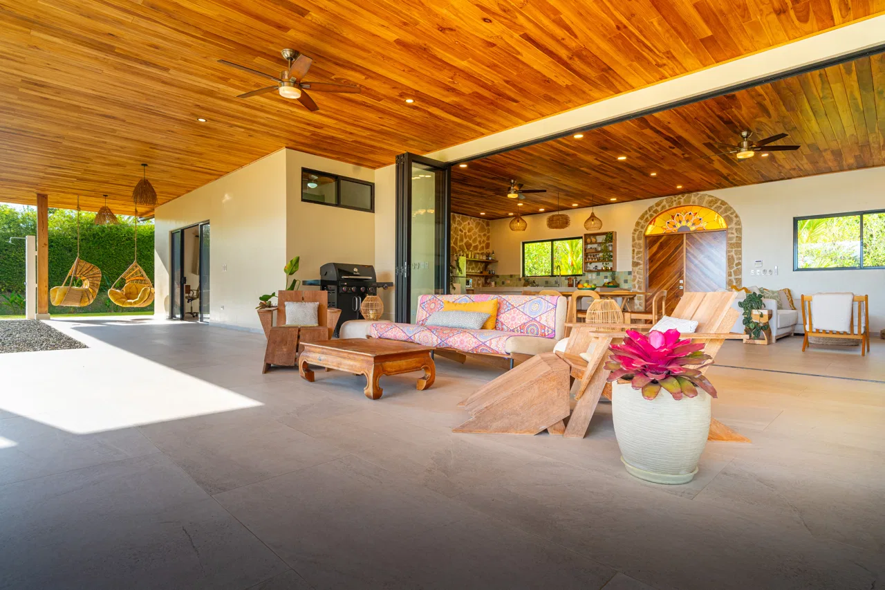 Modern Tropical Retreat / Ocean & MNT Views / Private Oasis, photo 8